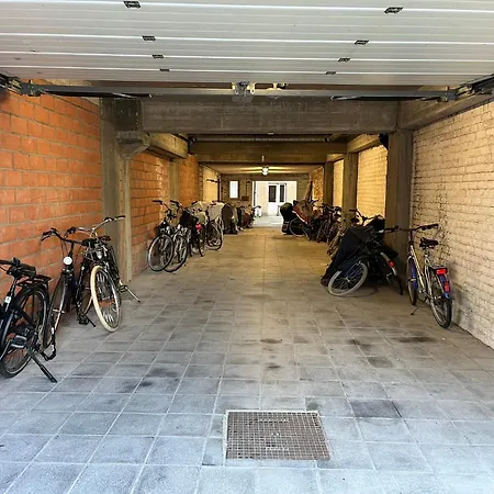 Apartment Zeedijk
